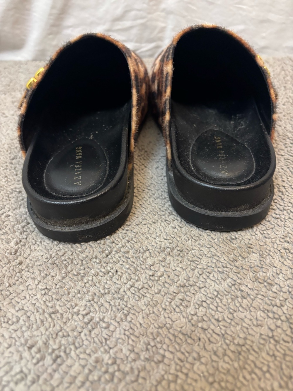 Azalea Wang Archibald Faux Calf Hair Clogs - Picture 5 of 6